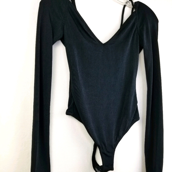New Free People Don't Be Cross Black V-neck Long Sleeve Bodysuit Size XS - Picture 2 of 12